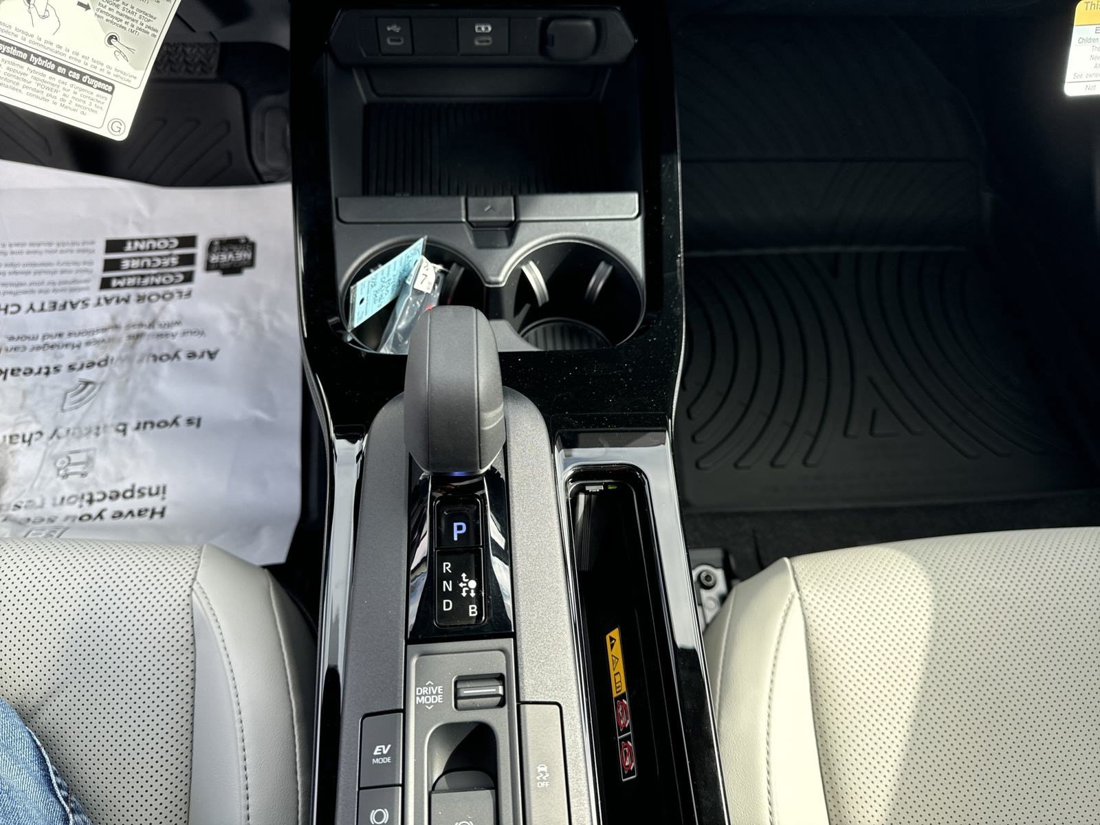 New 2024 Toyota Prius Limited FWD image 21