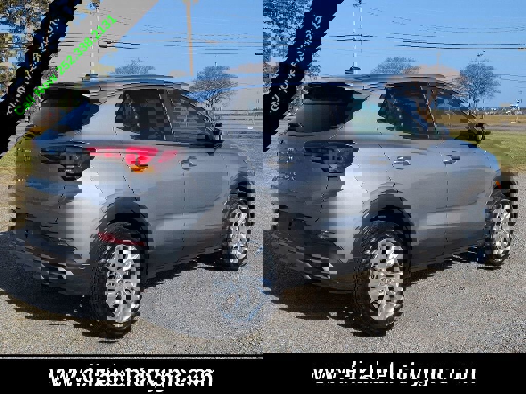 Used 2024 Buick Encore GX Preferred w/ Comfort Package image 4