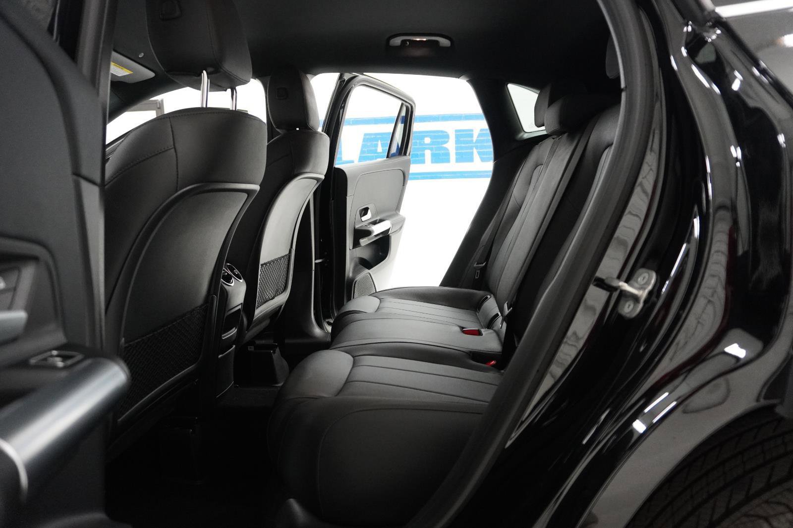 Used 2025 Mercedes-Benz GLA 250 image 34