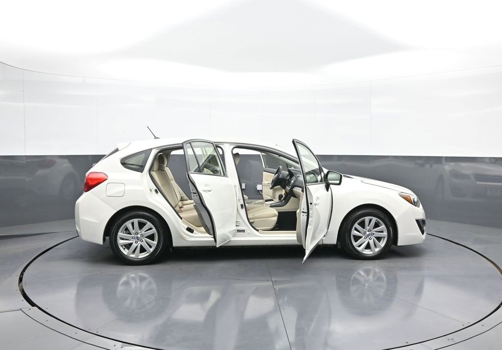 Used 2016 Subaru Impreza 2.0i Premium image 40