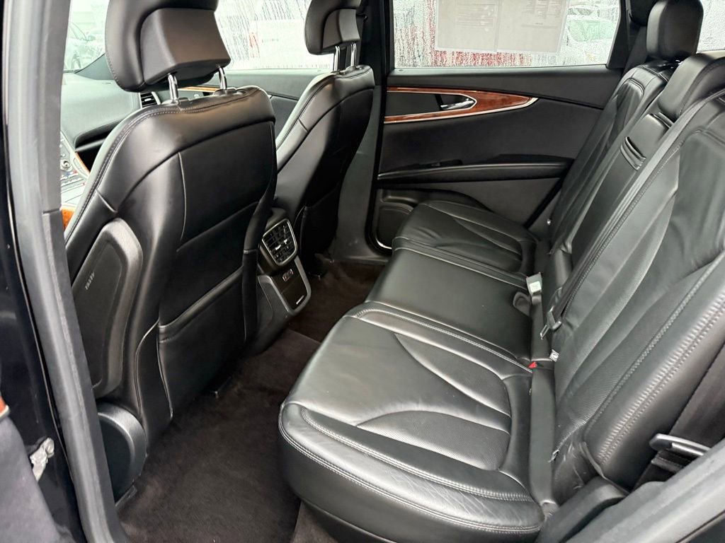 Used 2016 Lincoln MKX Select w/ Select Plus Package image 18