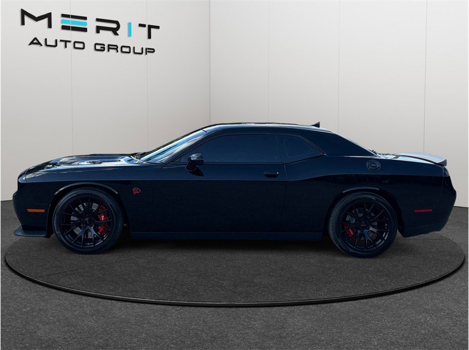 Used 2015 Dodge Challenger SRT Hellcat image 5