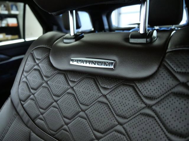 Certified 2025 Ford Explorer Platinum w/ LUX Leather Package AWD/4WD image 19