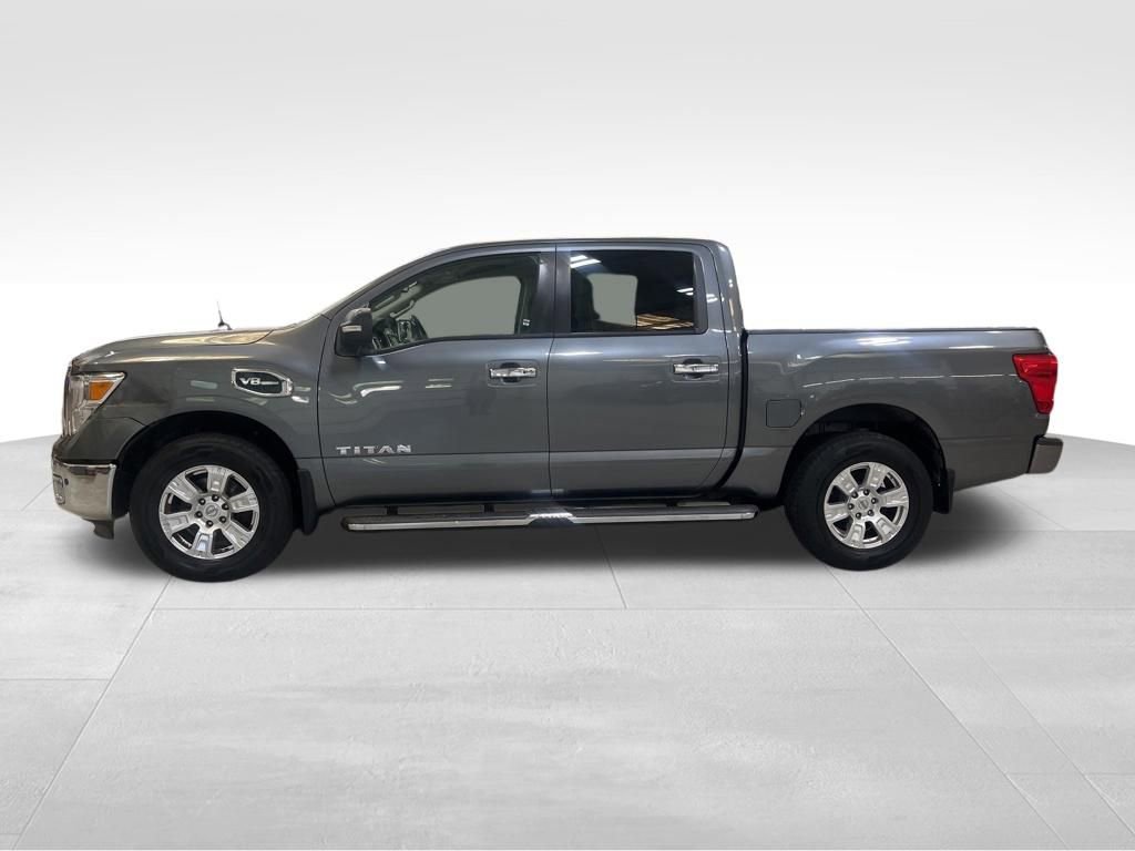 Used 2017 Nissan Titan SV AWD/4WD image 2