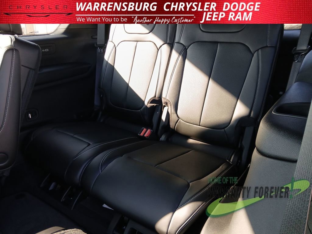New 2025 Jeep Grand Cherokee L Limited w/ Luxury Tech Group II image 15