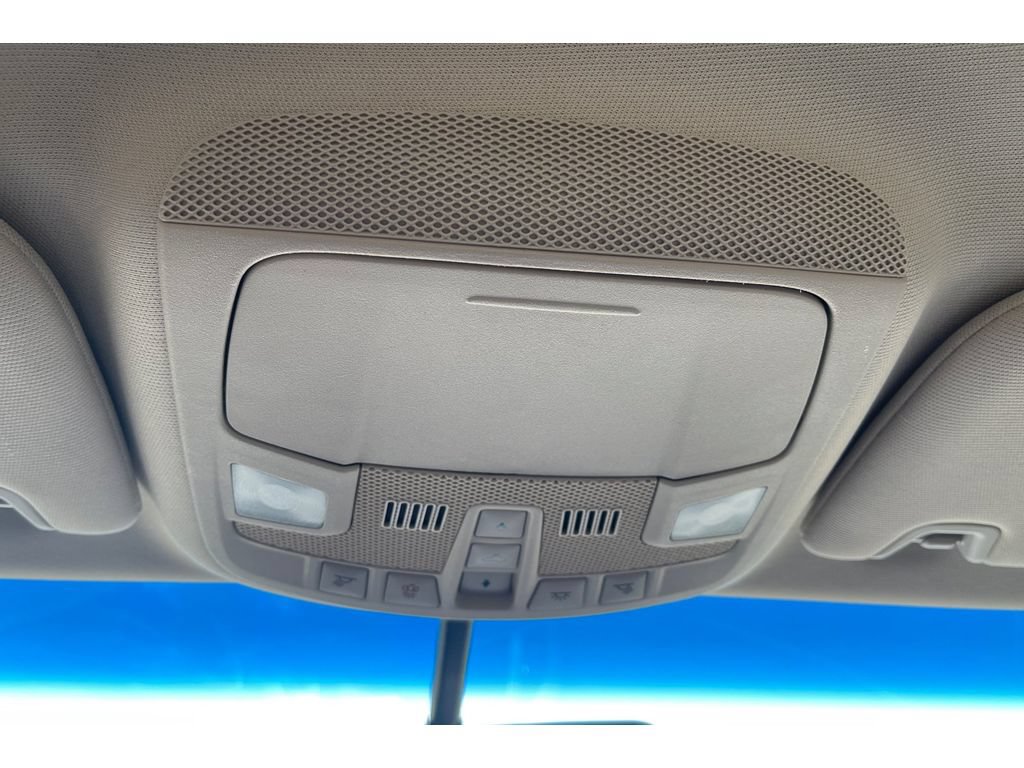 Used 2018 Lincoln MKZ Reserve FWD image 24