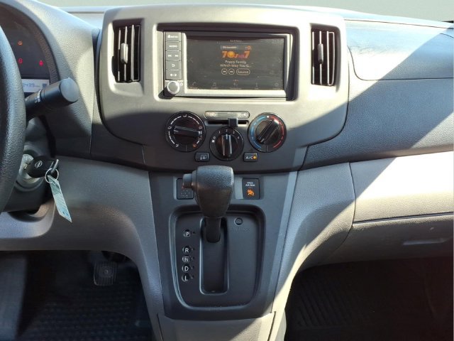 Used 2020 Nissan NV200 SV FWD image 21