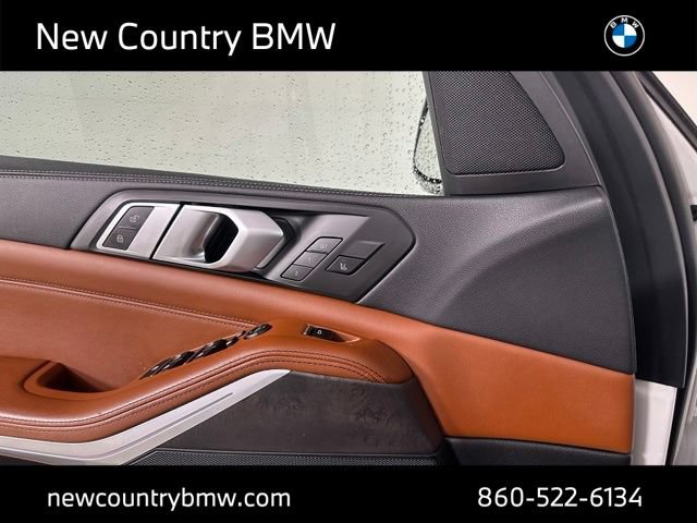 Used 2023 BMW X5 xDrive45e w/ Executive Package AWD/4WD image 21