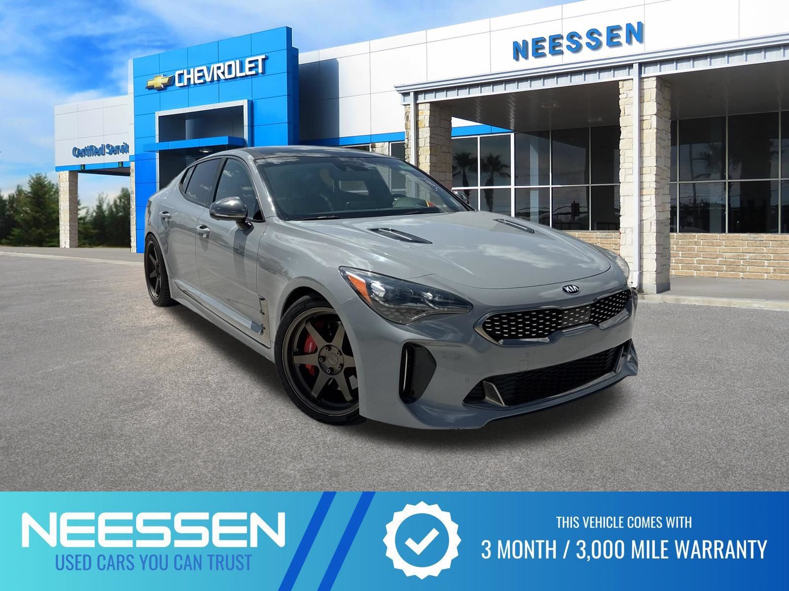 Used 2019 Kia Stinger GT2 RWD image 1