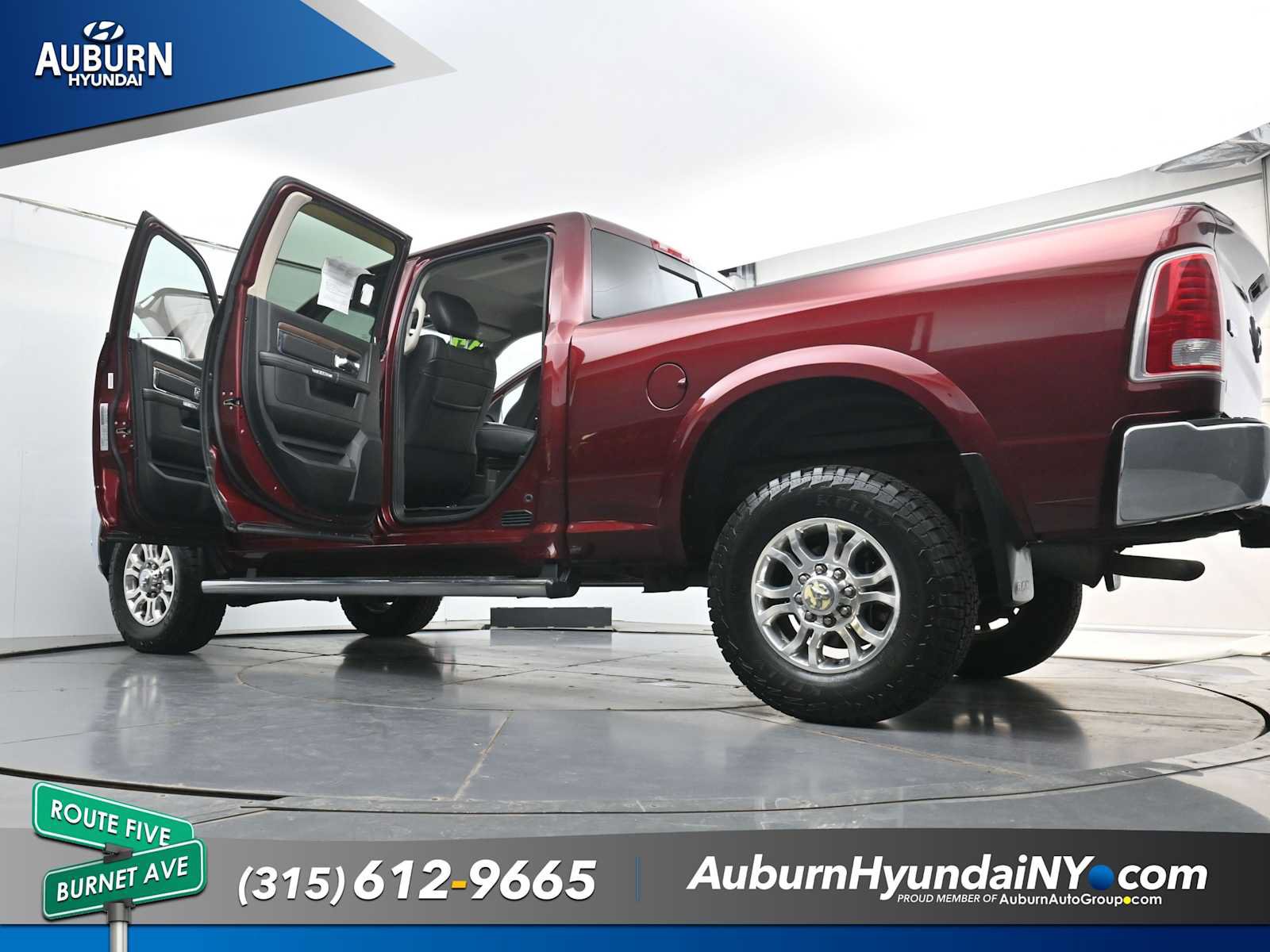 Used 2017 RAM 2500 Laramie AWD/4WD image 35