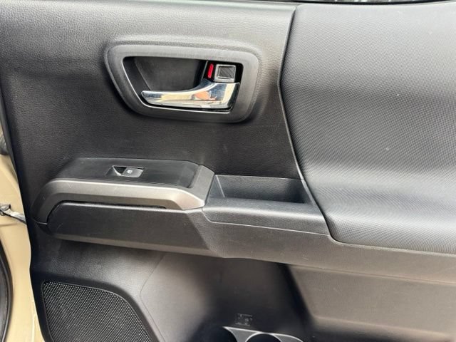 Used 2019 Toyota Tacoma TRD Off-Road w/ Technology Package AWD/4WD image 55