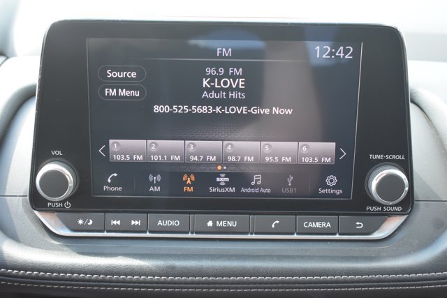 Used 2024 Nissan Rogue SV FWD image 24