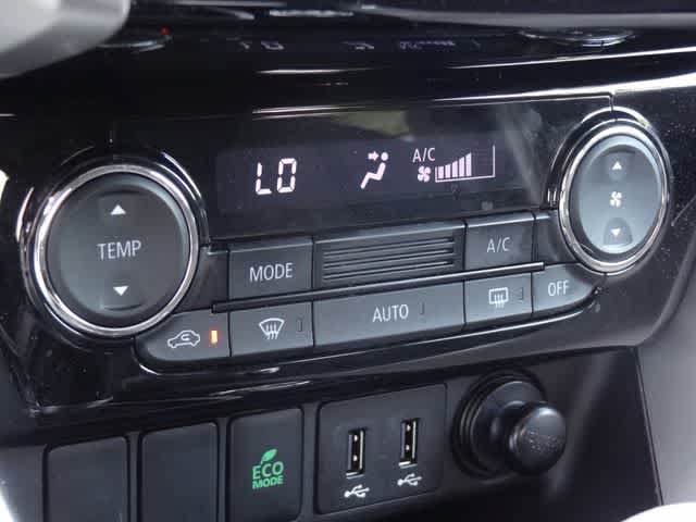 Used 2019 Mitsubishi Eclipse Cross LE AWD/4WD image 23