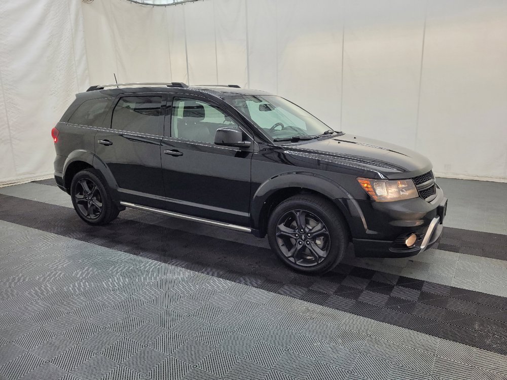 Used 2020 Dodge Journey Crossroad FWD image 11