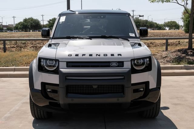 New 2026 Land Rover Defender 110 X-Dynamic SE AWD/4WD image 6