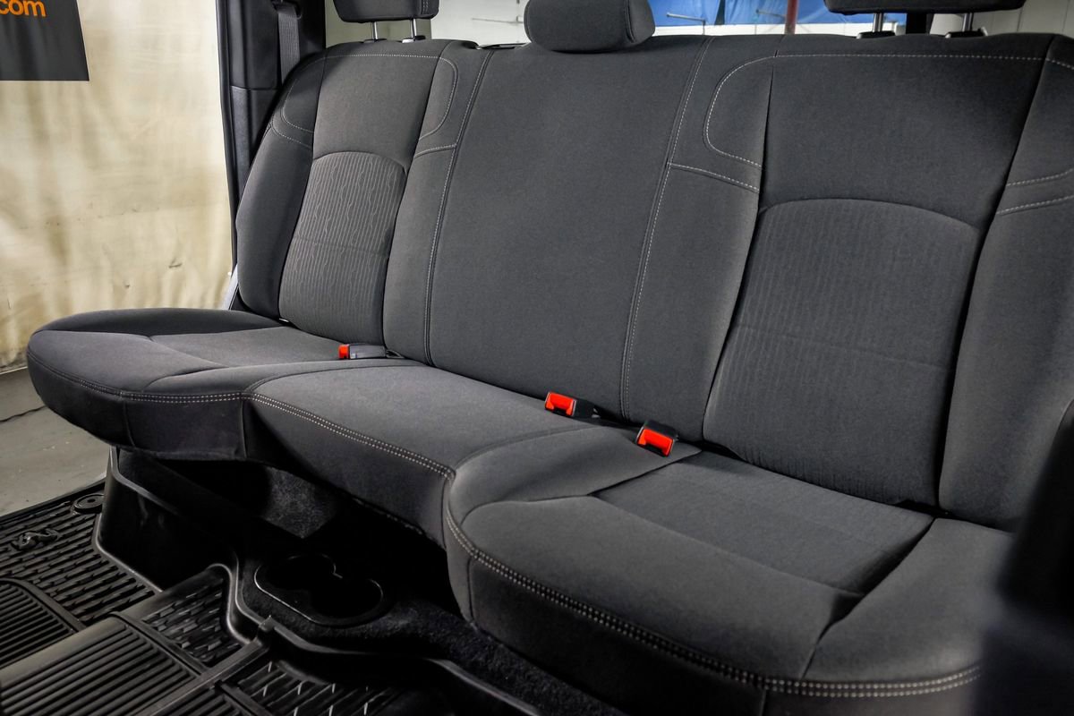 Used 2024 RAM 3500 Tradesman w/ Chrome Appearance Group image 32