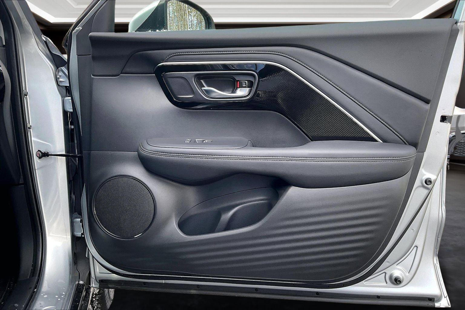 Certified 2025 Acura ADX FWD image 19