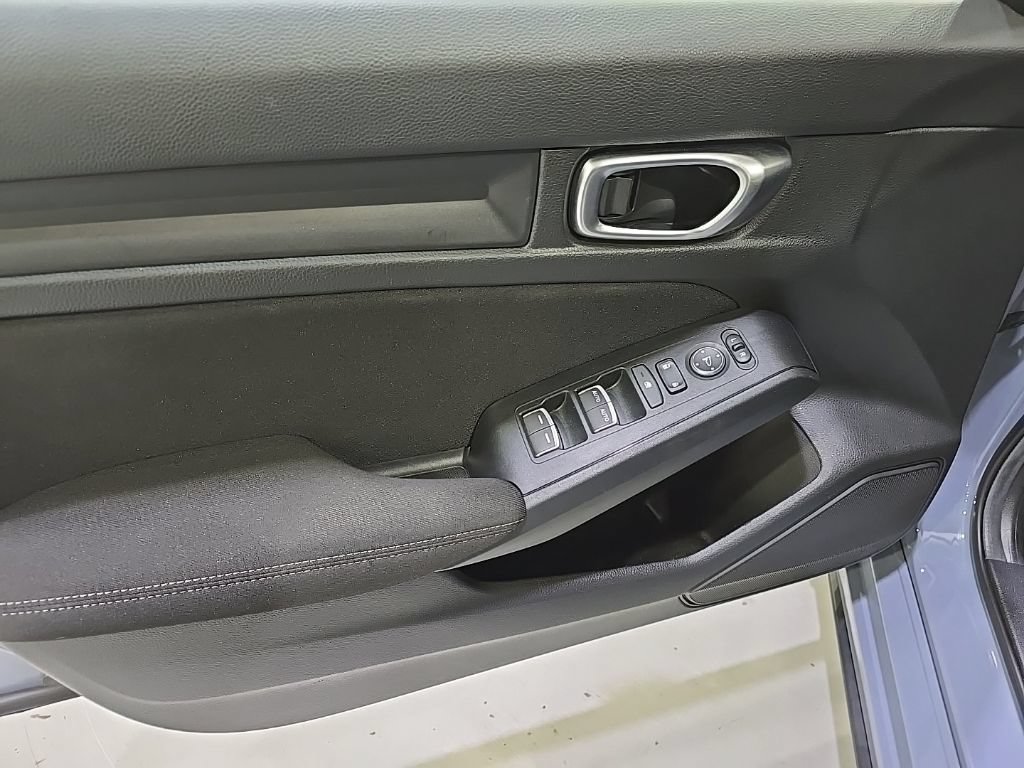 Used 2024 Honda Civic Sport image 13