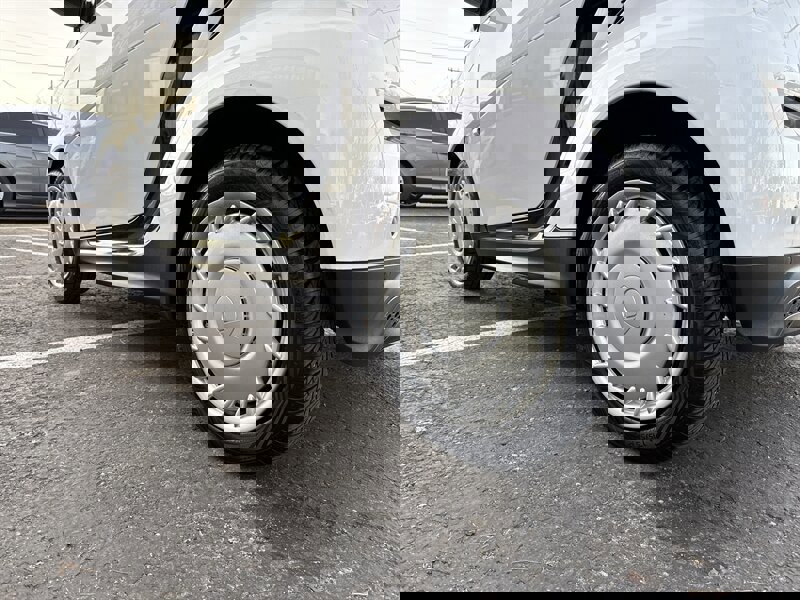 Used 2015 smart fortwo pure image 6