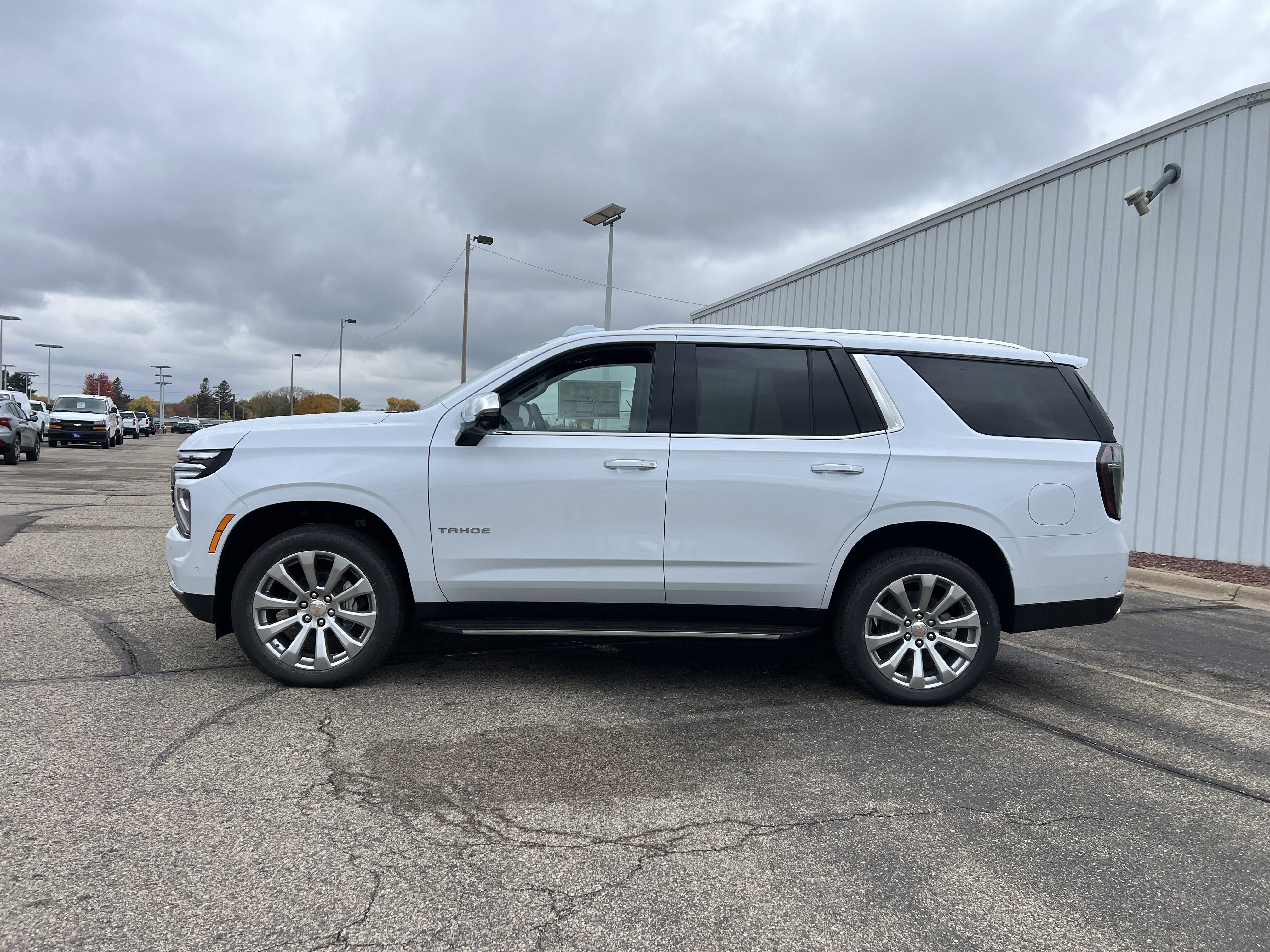 New 2026 Chevrolet Tahoe Premier image 2