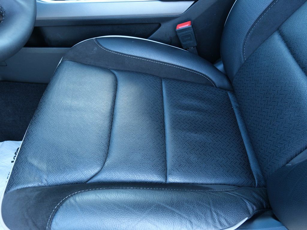 Used 2025 RAM 1500 Laramie w/ Sport Appearance Package image 24