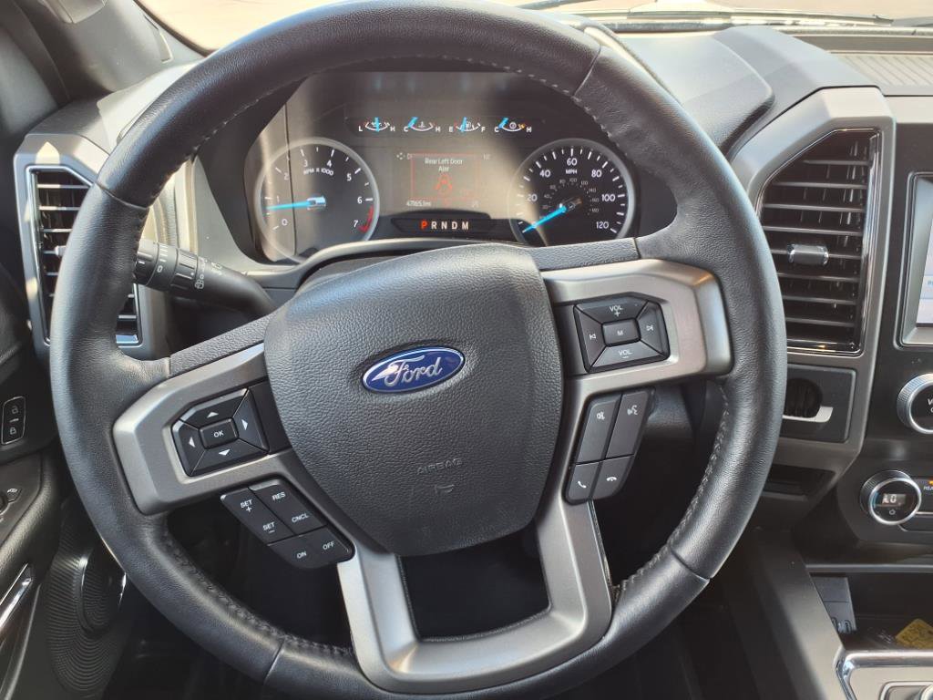 Used 2021 Ford Expedition XLT w/ Black Accent Package AWD/4WD image 23