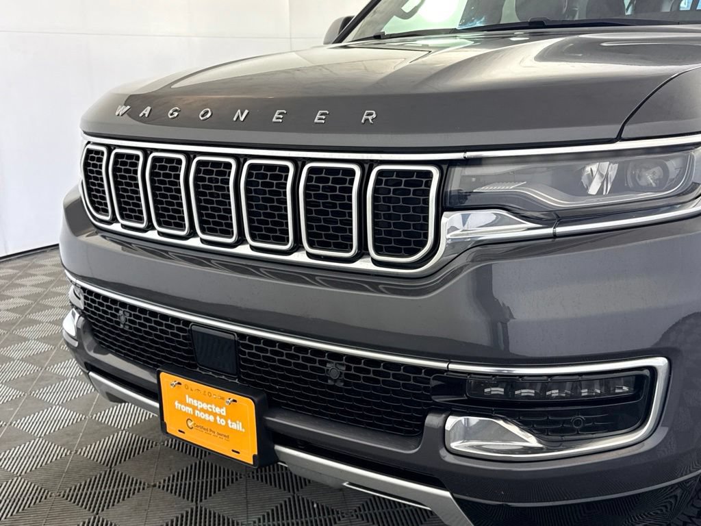 Certified 2024 Jeep Wagoneer L Series II w/ Flexible Seating Group AWD/4WD image 58