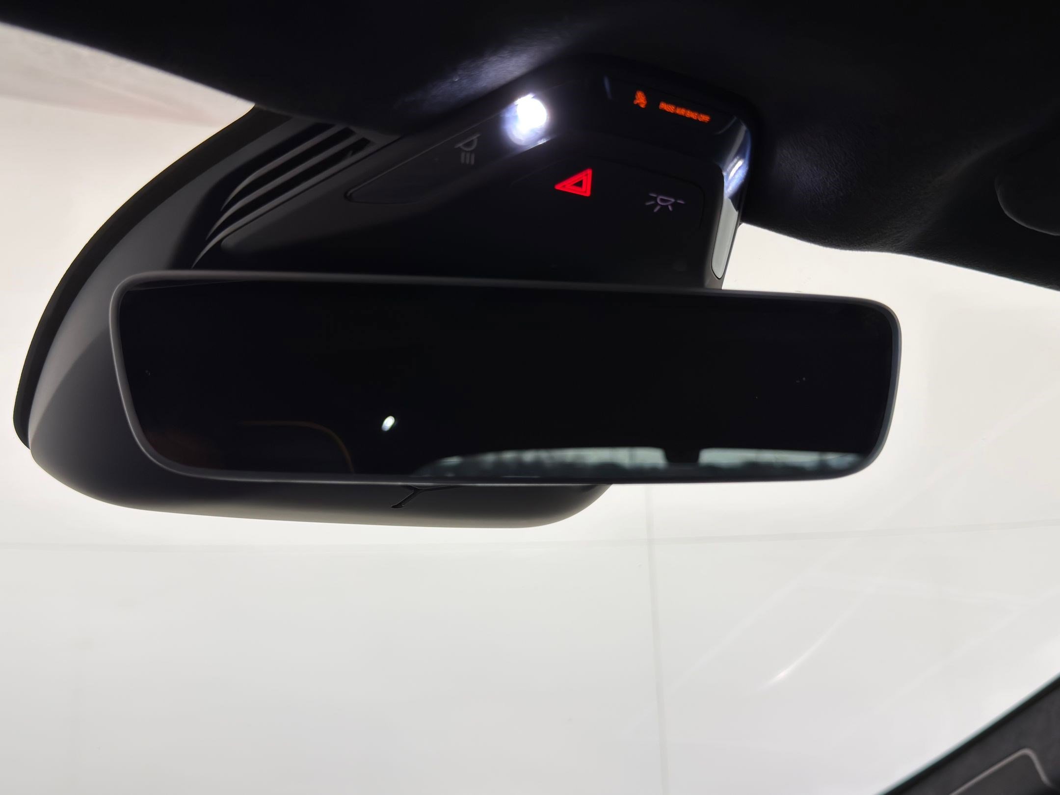 Used 2023 Lucid Air Touring image 14