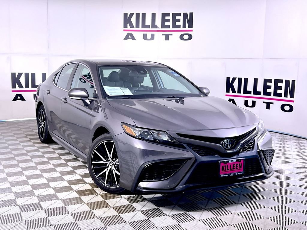 Used 2023 Toyota Camry SE