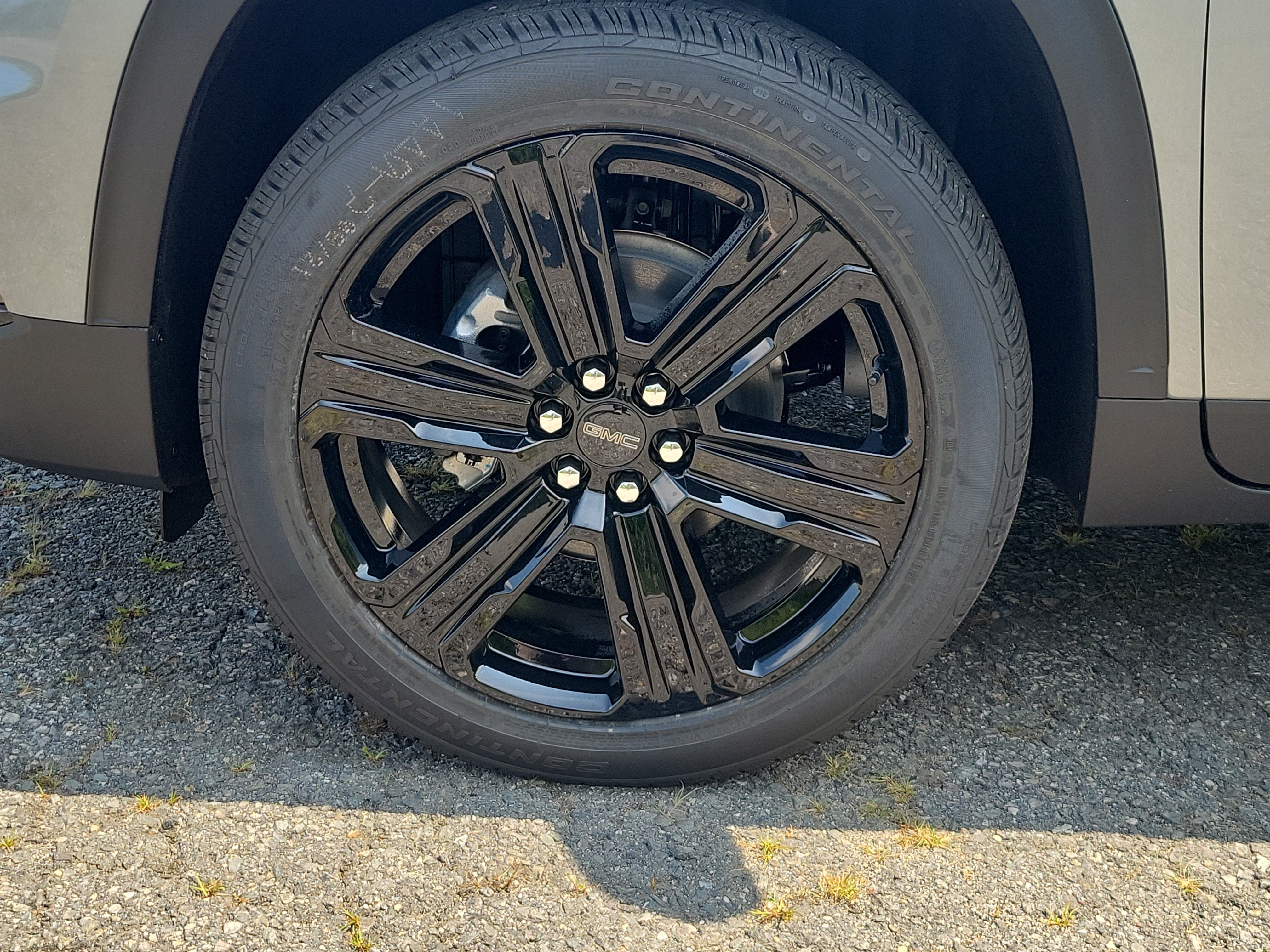 New 2026 GMC Acadia Elevation w/ Black Edition AWD/4WD image 11
