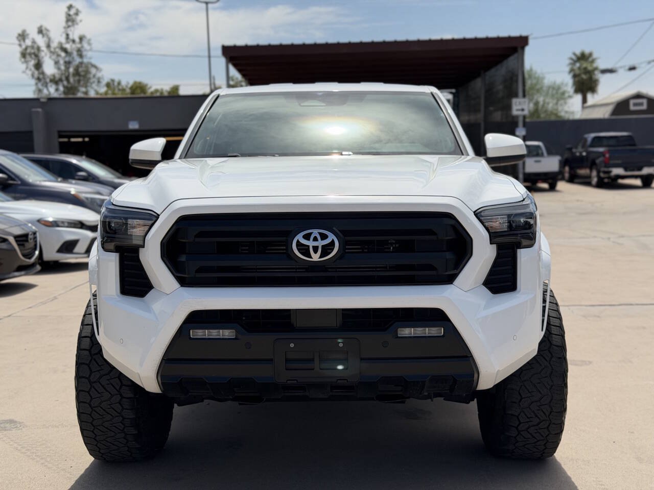 Used 2024 Toyota Tacoma SR5 AWD/4WD image 3