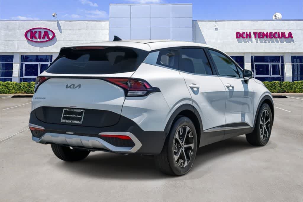 Certified 2025 Kia Sportage EX FWD image 4