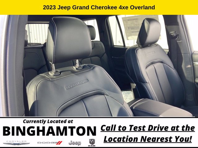 New 2023 Jeep Grand Cherokee Overland AWD/4WD image 25