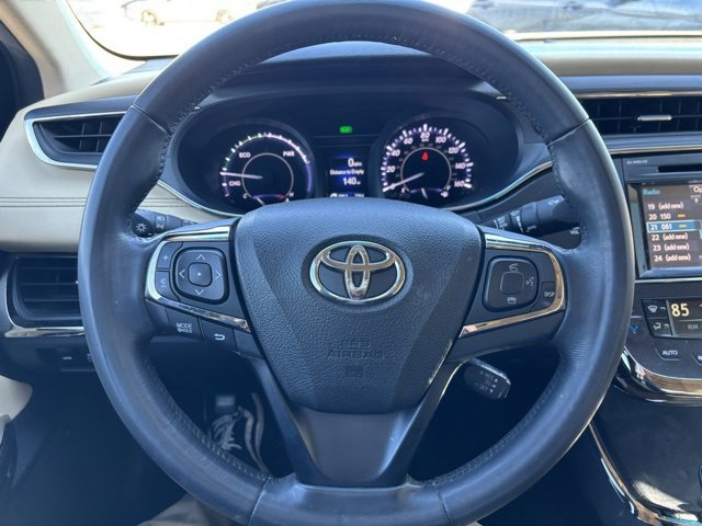 Used 2015 Toyota Avalon Limited image 13