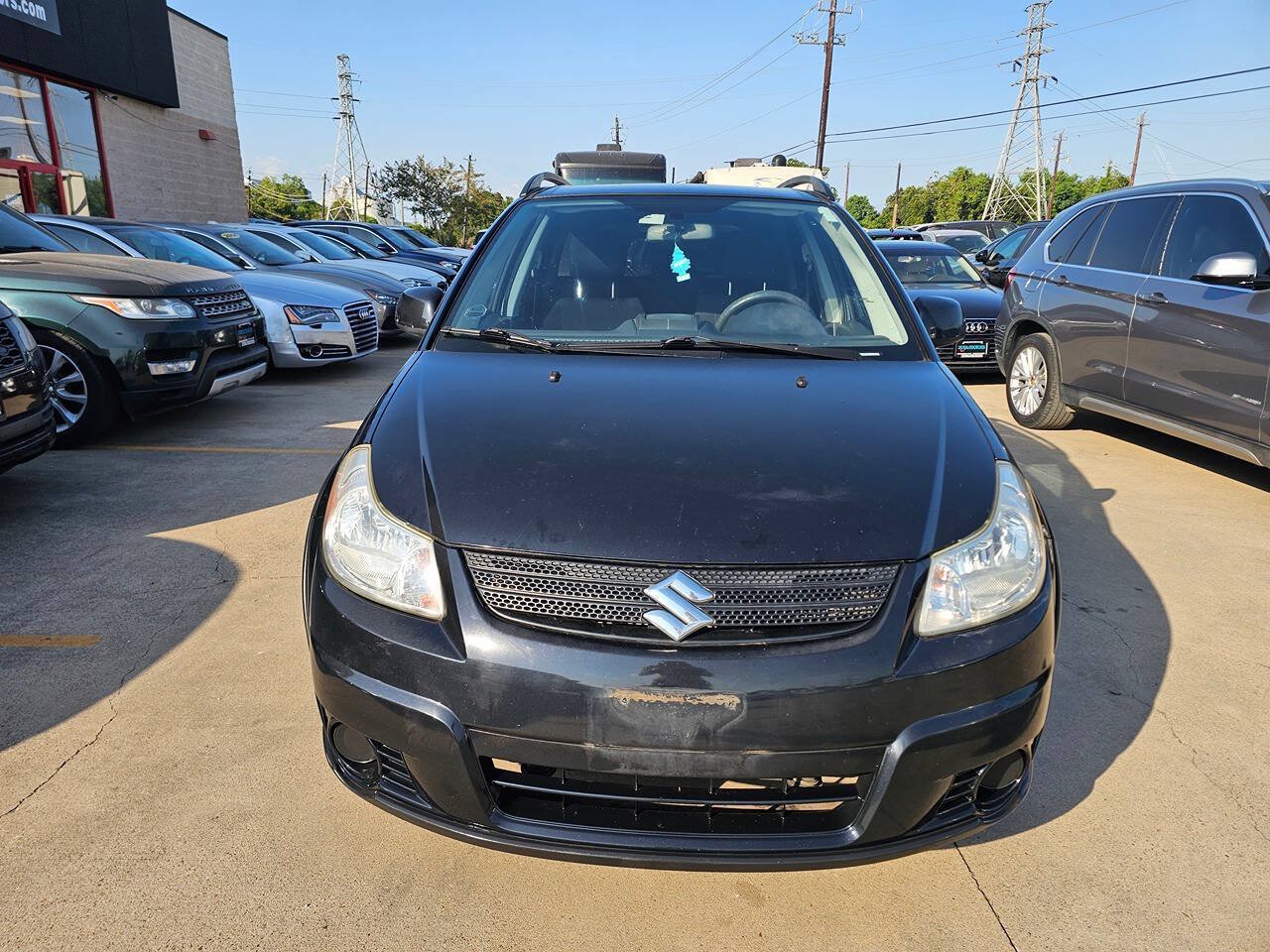 Used 2009 Suzuki SX4 Hatchback FWD image 3
