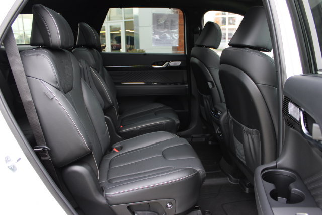 Used 2025 Hyundai Palisade Calligraphy AWD/4WD image 46