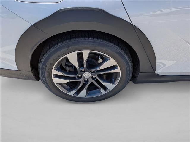 Used 2019 Buick Regal Essence w/ Driver Confidence Package I AWD/4WD image 9