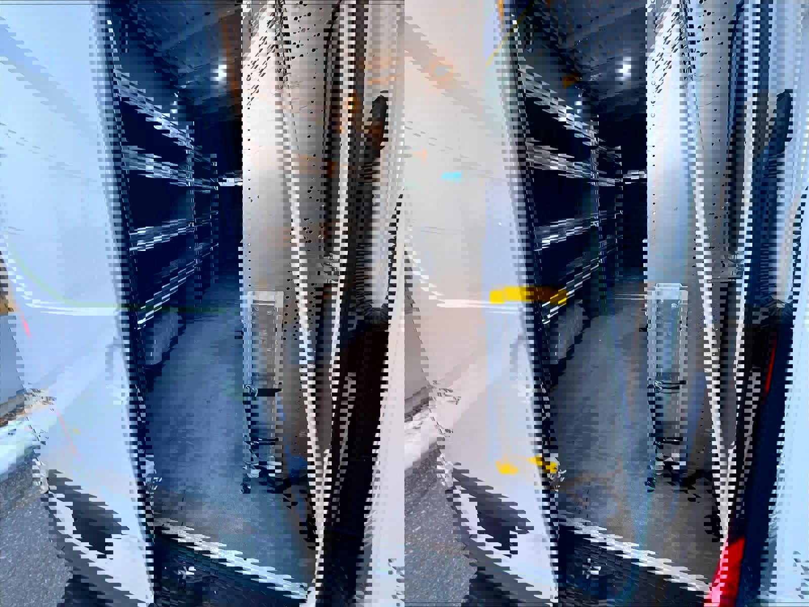 Used 2024 Mercedes-Benz Sprinter 2500 image 16