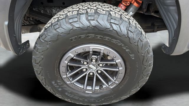 Used 2020 Ford F150 Raptor w/ Equipment Group 802A Luxury image 33