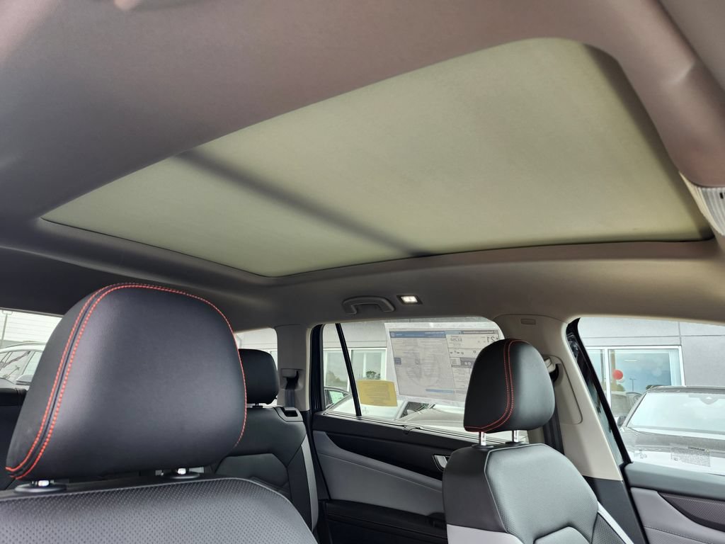 New 2026 Volkswagen Atlas Peak Edition AWD/4WD image 14