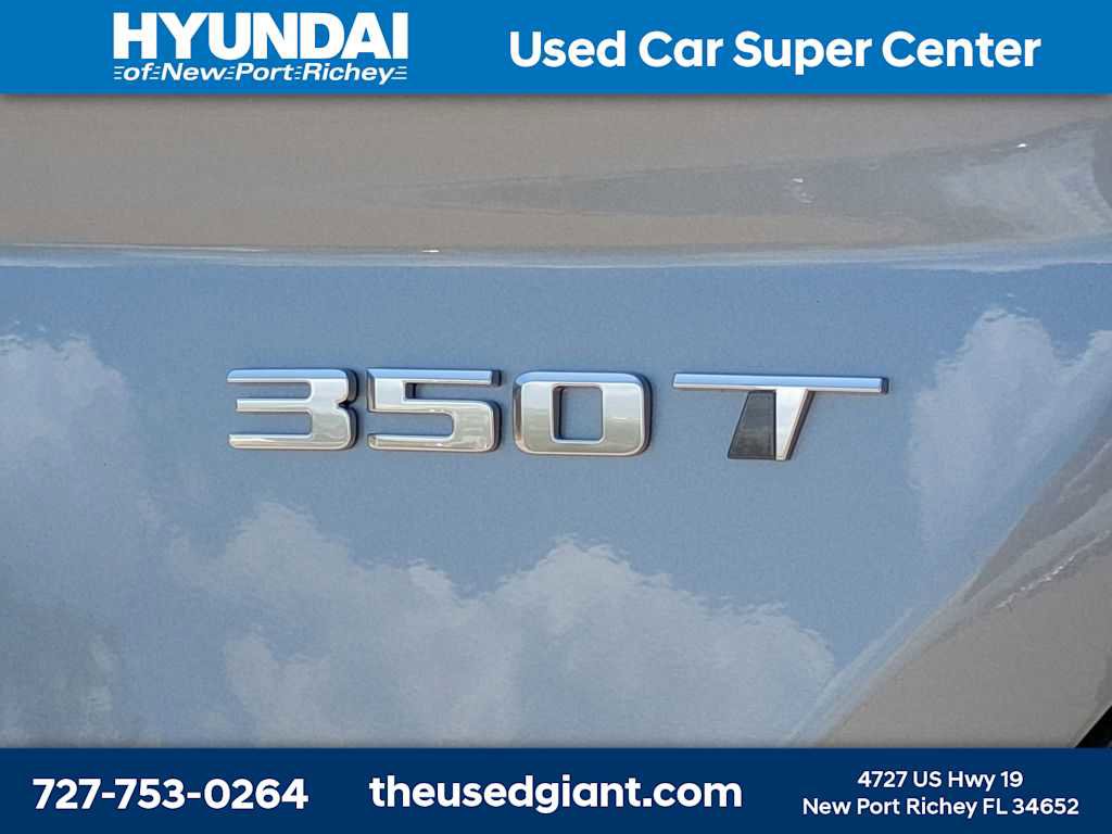 Used 2025 Cadillac CT4 Premium Luxury RWD image 11