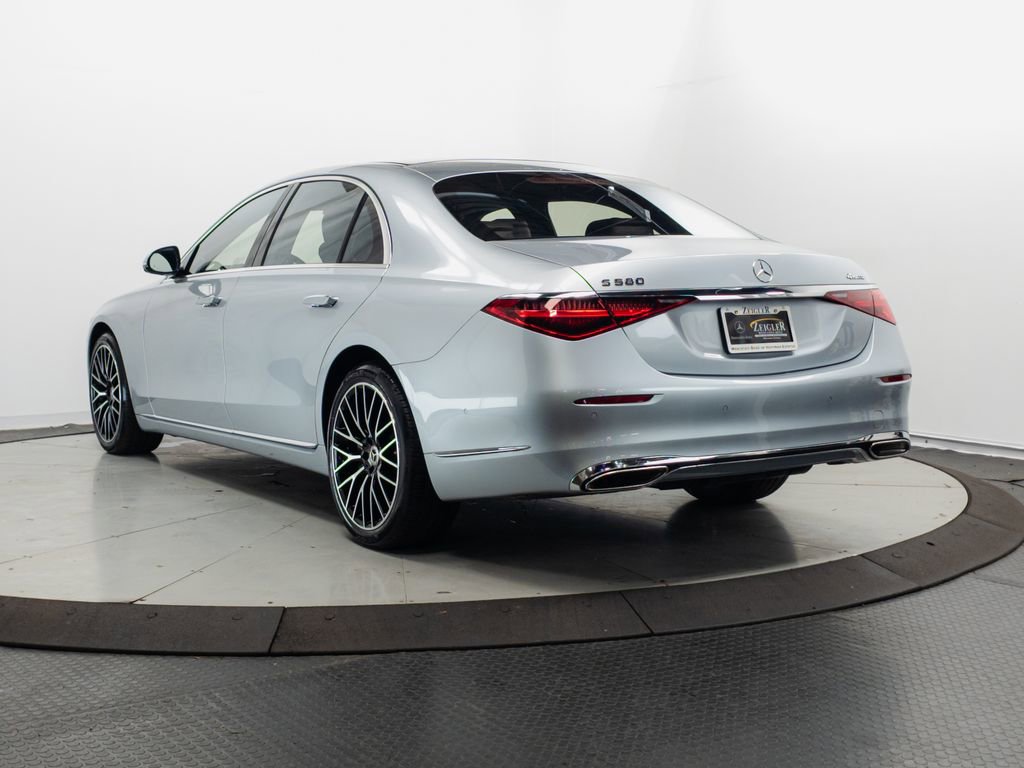 Used 2022 Mercedes-Benz S 580 4MATIC Sedan image 32