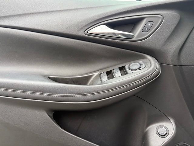 Used 2023 Buick Encore GX Select w/ Experience Buick Package FWD image 30