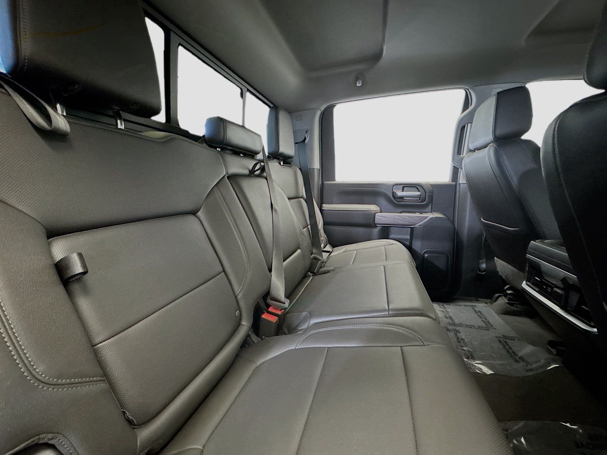 Used 2022 Chevrolet Silverado 3500 LTZ w/ LTZ Convenience Package AWD/4WD image 9
