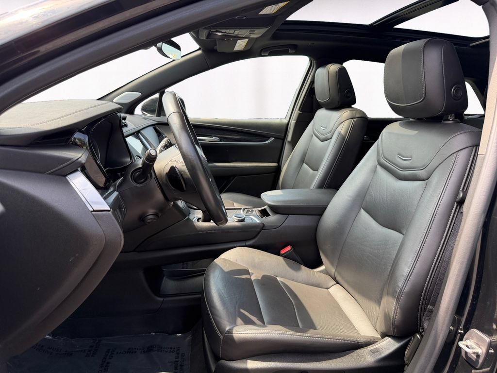Used 2023 Cadillac XT5 Premium Luxury AWD/4WD image 9