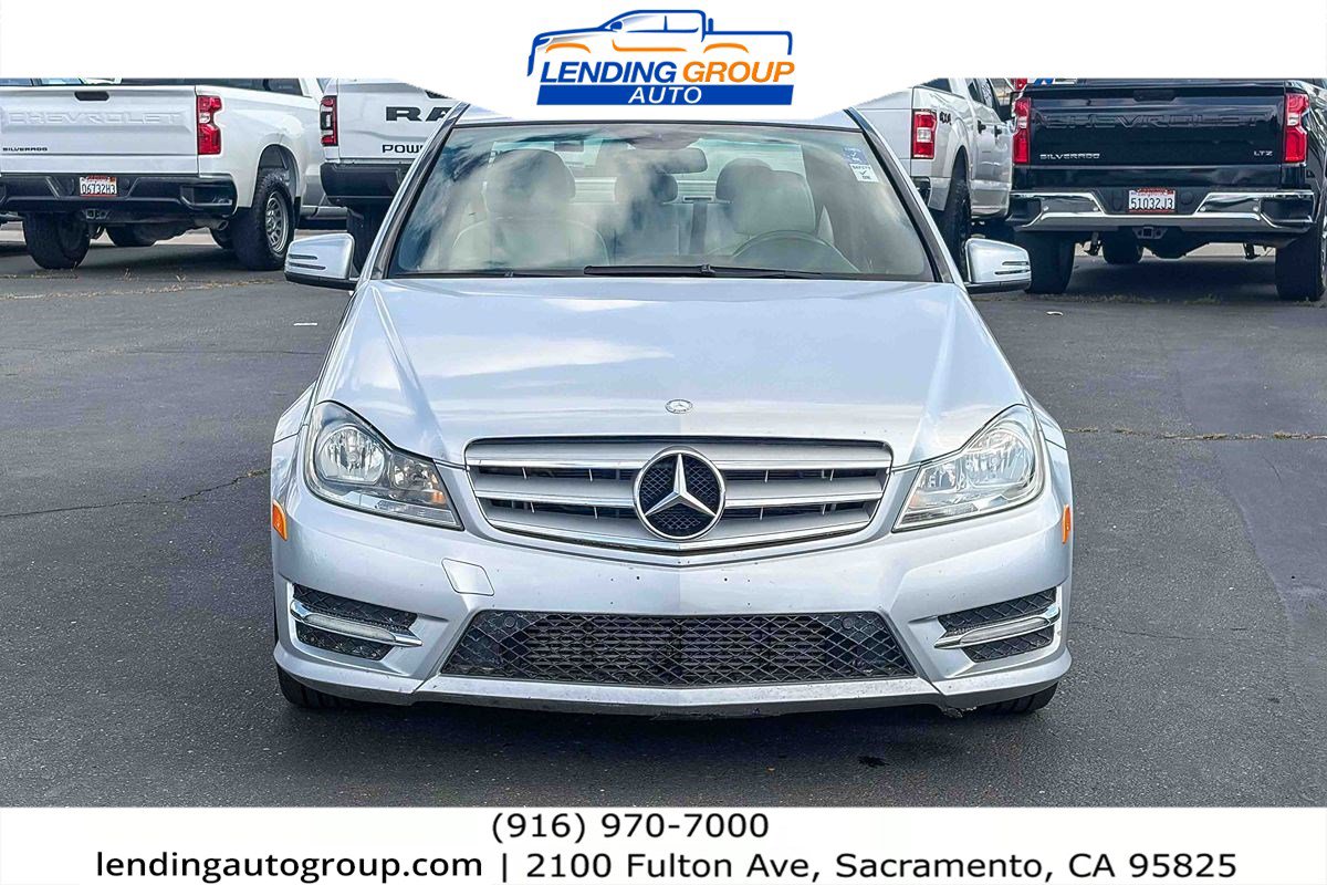 Used 2012 Mercedes-Benz C 250 Sedan image 6
