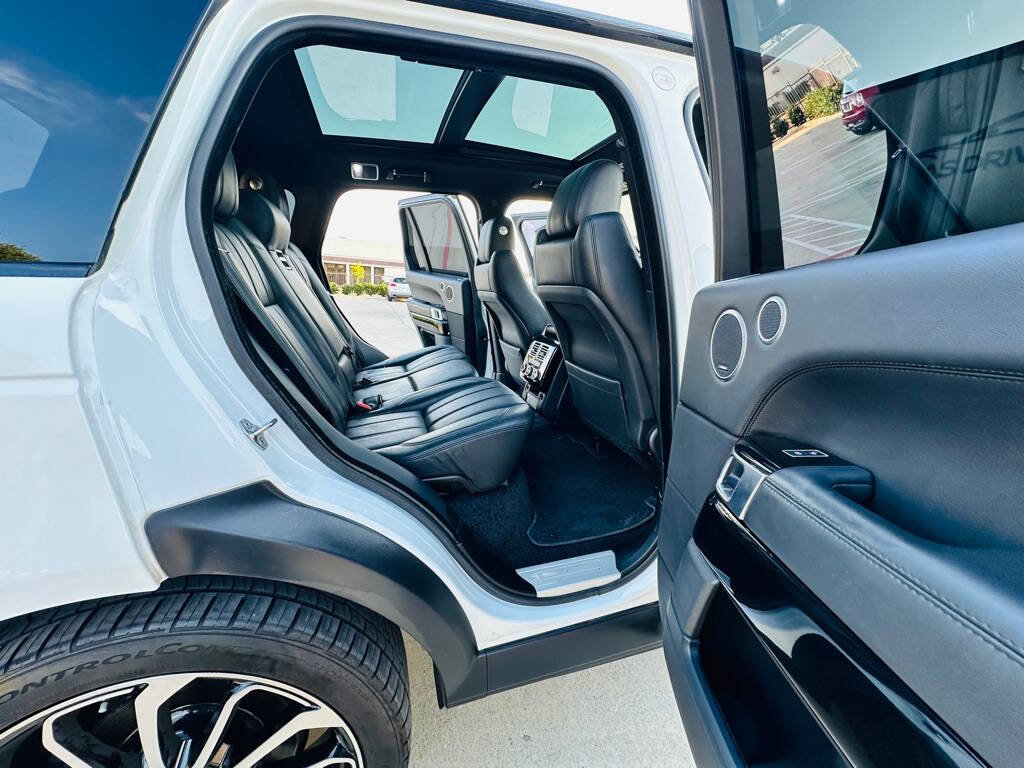 Used 2017 Land Rover Range Rover HSE image 21