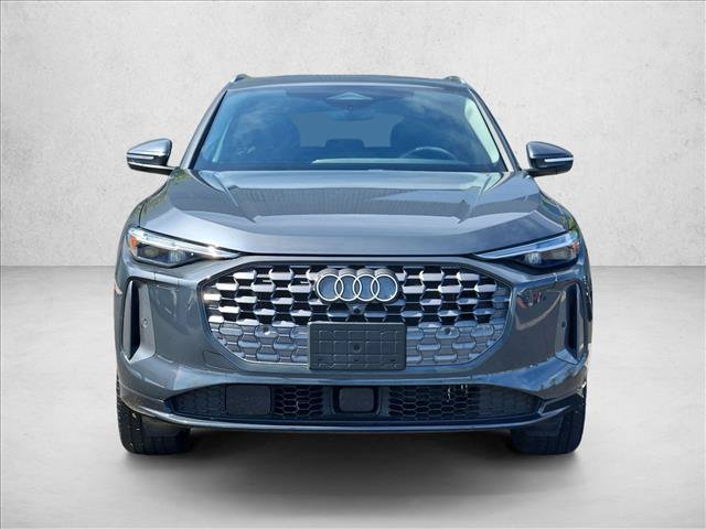 Certified 2025 Audi Q5 Premium AWD/4WD image 2