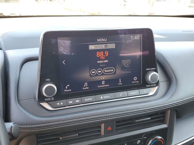 Used 2024 Nissan Rogue S image 23