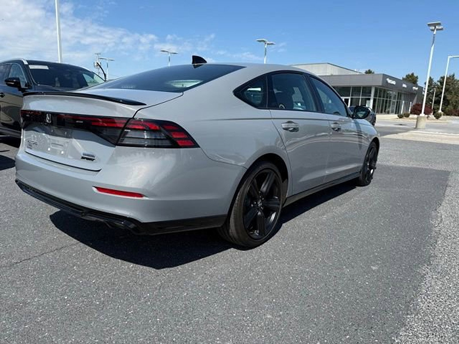 Used 2025 Honda Accord Sport image 11